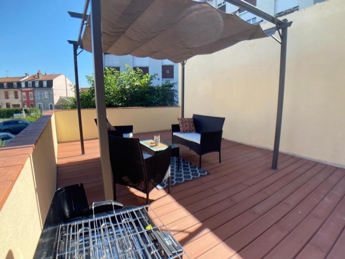 Studio Climatise Et Grande Terrasse Tarbes Centre ภายนอก รูปภาพ